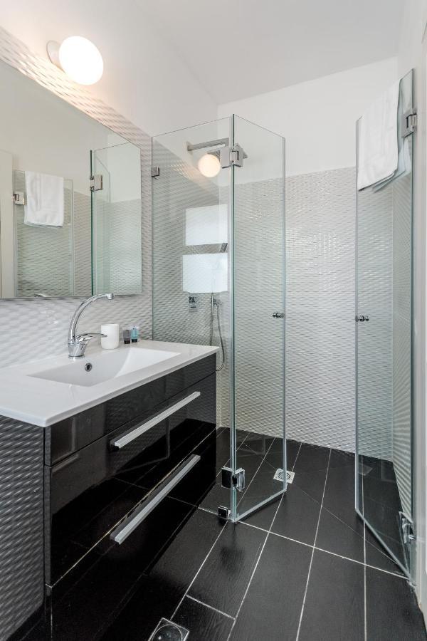 3 Bedrooms Apt Balcony & Parking Near Banana Beach Tel Aviv Exteriör bild